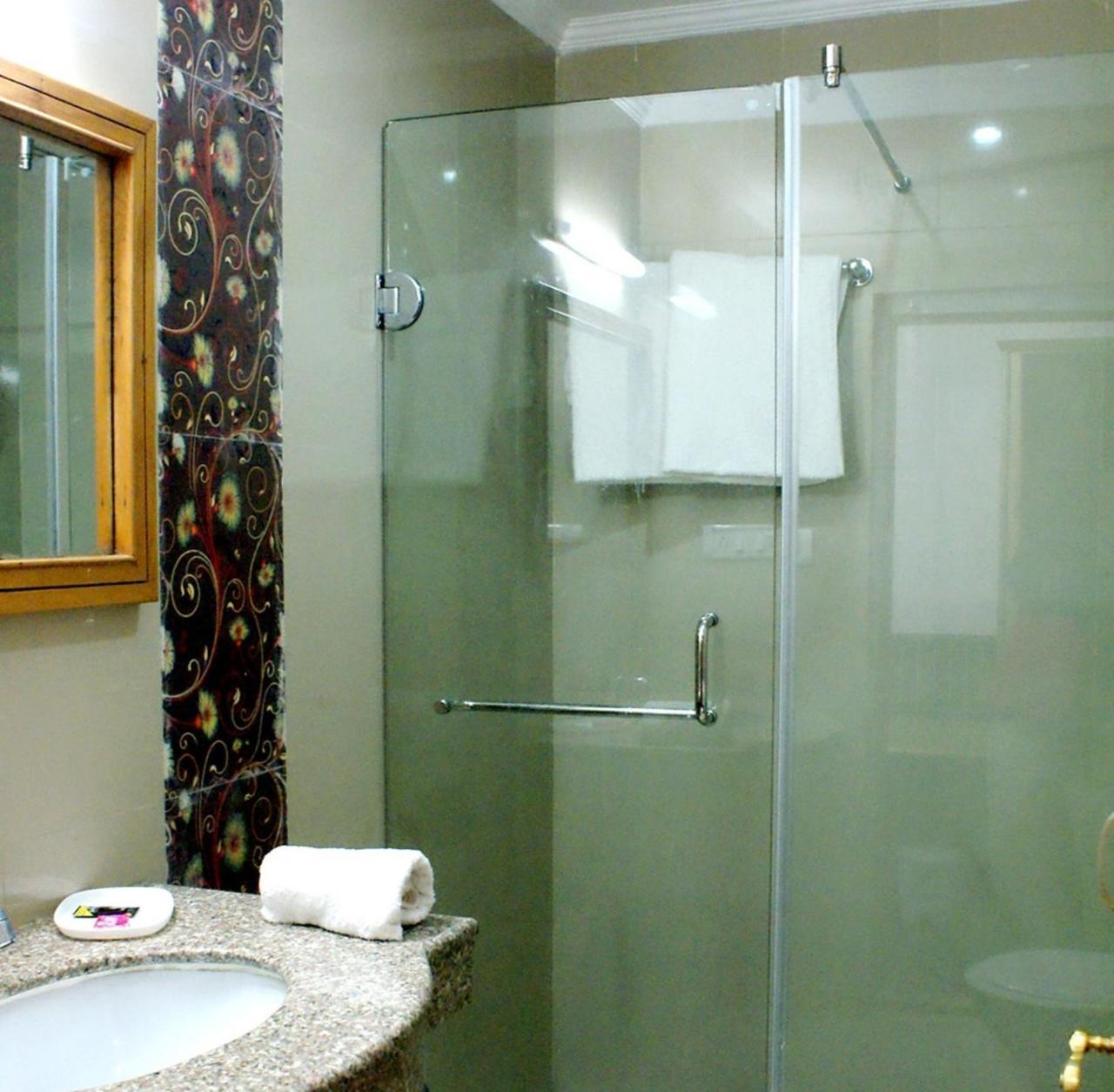 Hotel Jupiter Manali  Exterior photo
